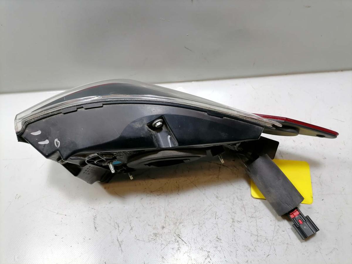 Tesla Model S original Rücklicht Rückleuchte Schlussleuchte links Bj.2019